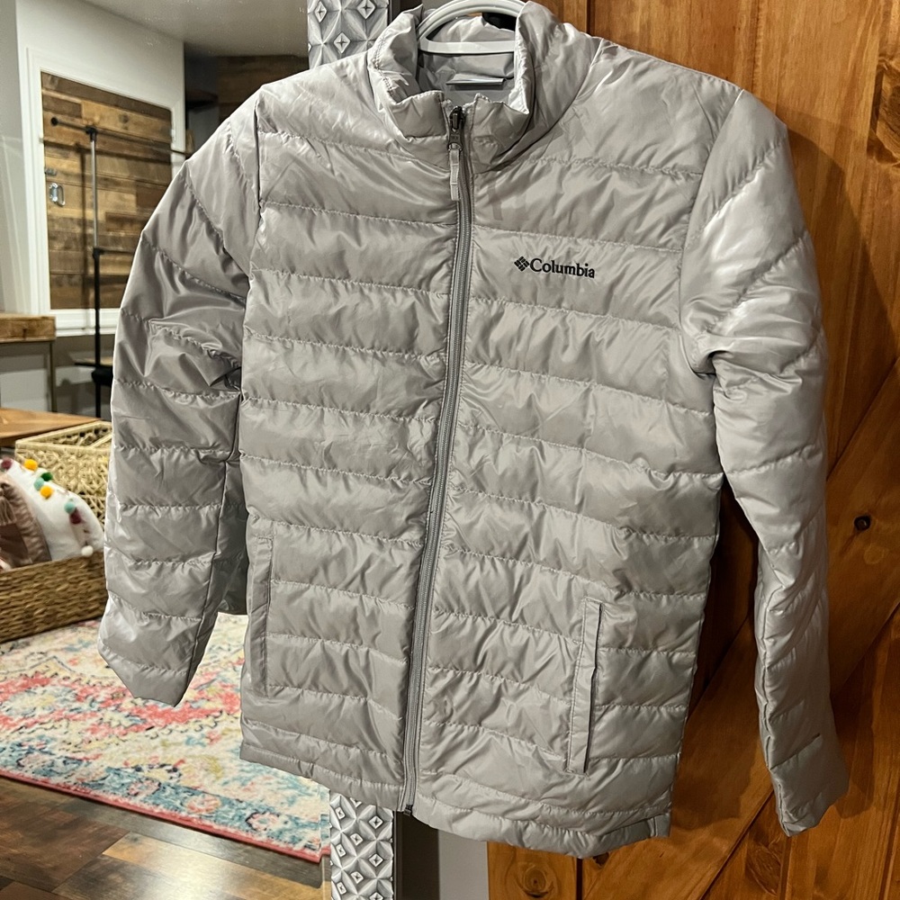 Like new! LG 14-16 Colombia puff coat